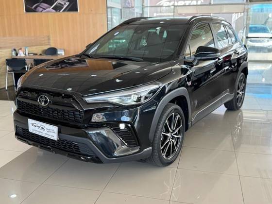 TOYOTA COROLLA CROSS 2024