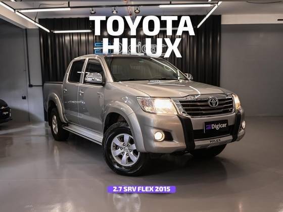 TOYOTA HILUX 2015