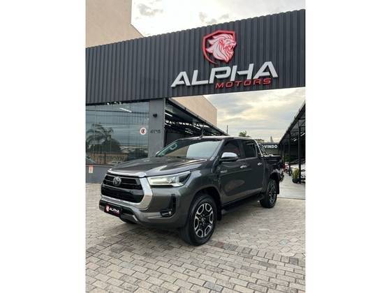 TOYOTA HILUX 2021
