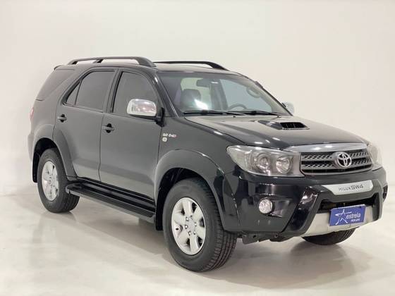 TOYOTA HILUX SW4 2009