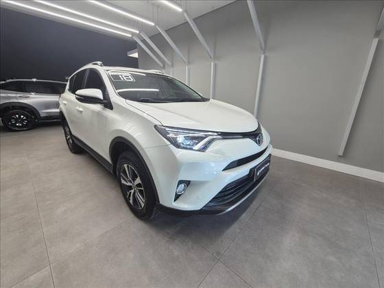 TOYOTA RAV4 2018