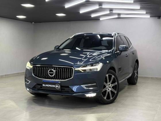 VOLVO XC60 2018