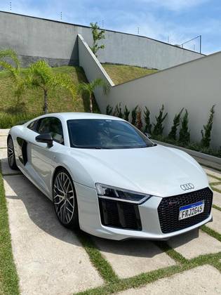 AUDI R8 2017