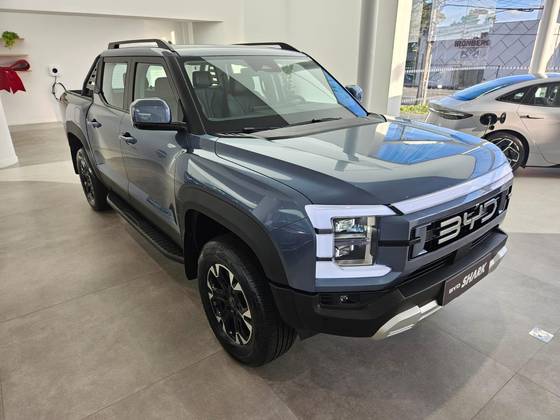 BYD SHARK 2025