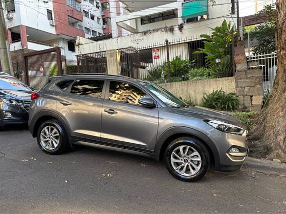 HYUNDAI TUCSON 2019