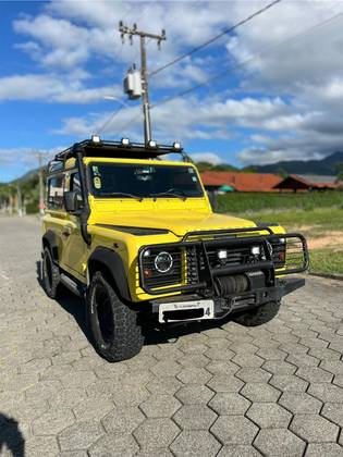 LAND ROVER DEFENDER 2001