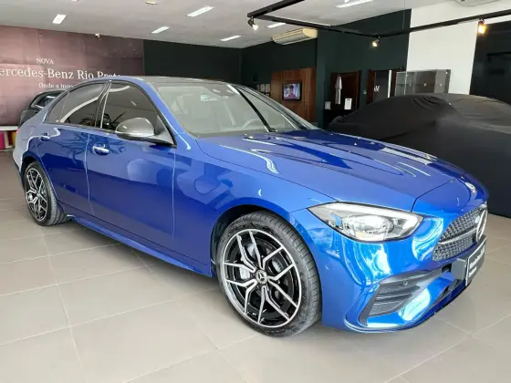 MERCEDES-BENZ C 300 2024