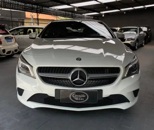 MERCEDES-BENZ CLA 200 2015