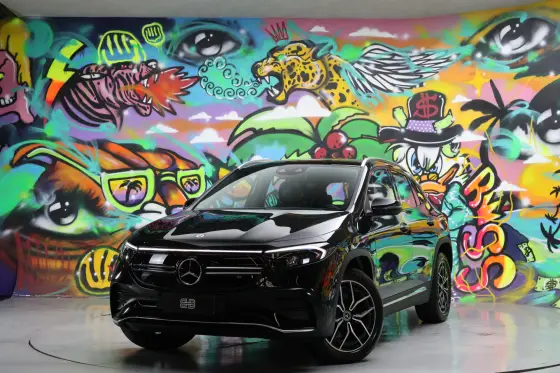 MERCEDES-BENZ EQA 250 2023