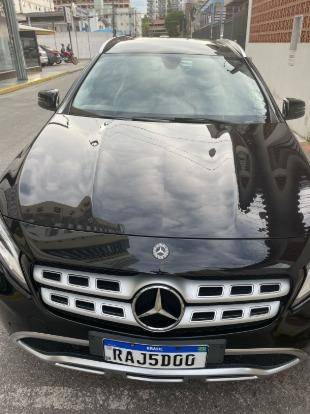 MERCEDES-BENZ GLA 200 2020