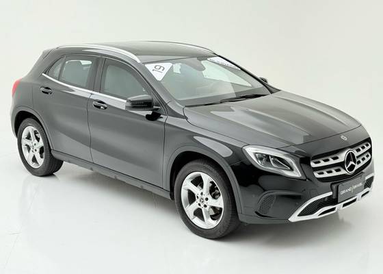 MERCEDES-BENZ GLA 200 2019