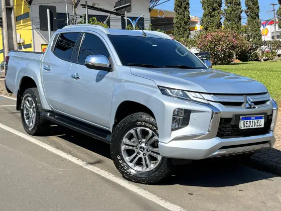 MITSUBISHI L200 TRITON 2021