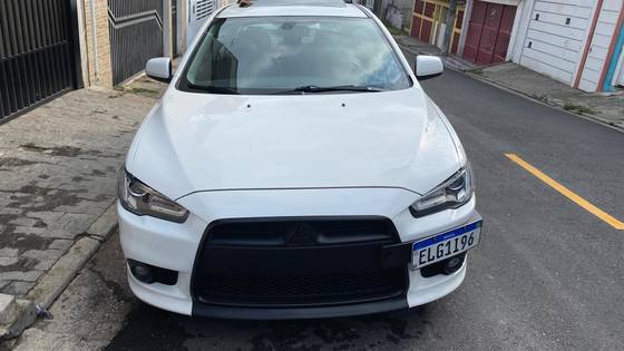 MITSUBISHI LANCER 2013