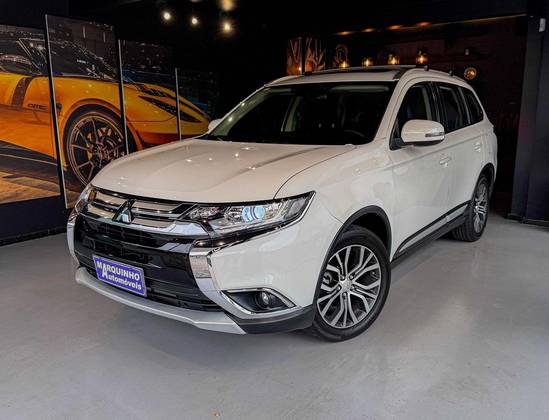 MITSUBISHI OUTLANDER 2018