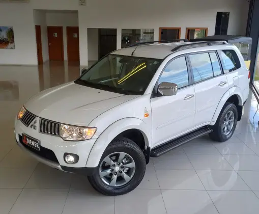 MITSUBISHI PAJERO DAKAR 2013