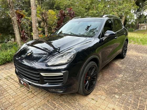 PORSCHE CAYENNE 2016