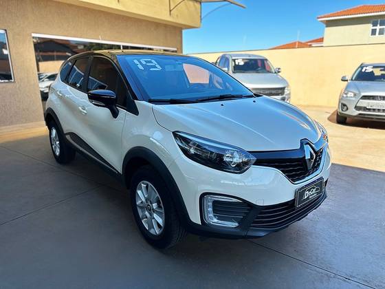 RENAULT CAPTUR 2019