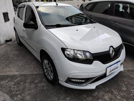 RENAULT SANDERO 2023