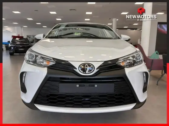 TOYOTA YARIS 2025