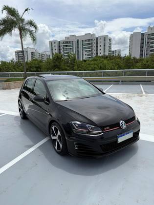 VOLKSWAGEN GOLF 2017