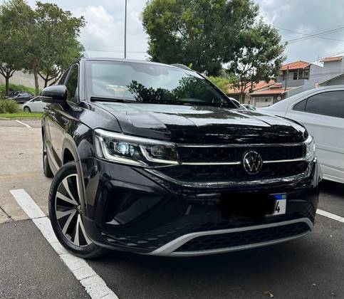 VOLKSWAGEN TAOS 2023