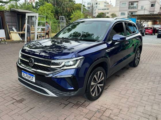 VOLKSWAGEN TAOS 2022
