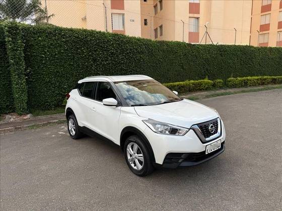 NISSAN KICKS 2018