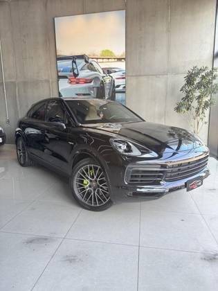 PORSCHE CAYENNE 2022