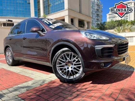 PORSCHE CAYENNE 2017