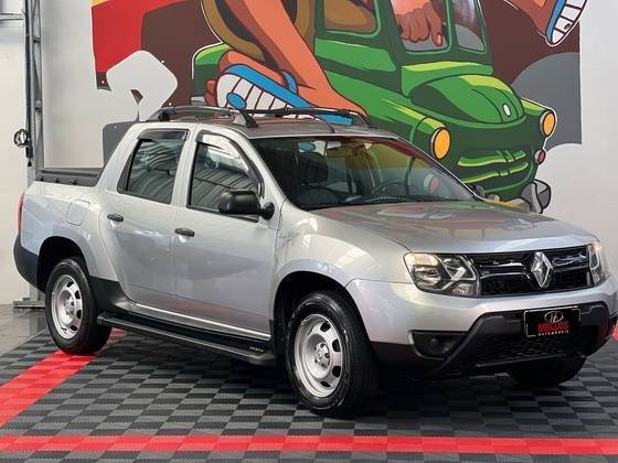 RENAULT DUSTER OROCH 2018
