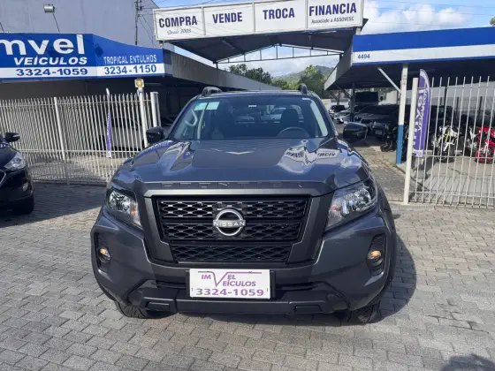 NISSAN FRONTIER 2025