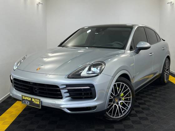 PORSCHE CAYENNE 2022