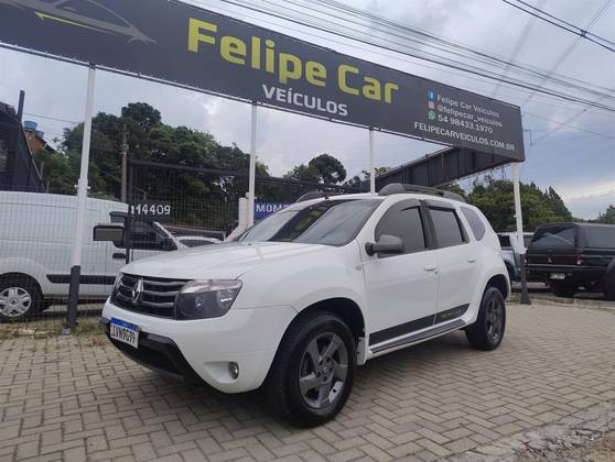 RENAULT DUSTER 2015