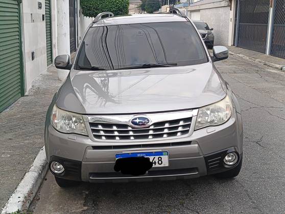SUBARU FORESTER 2011