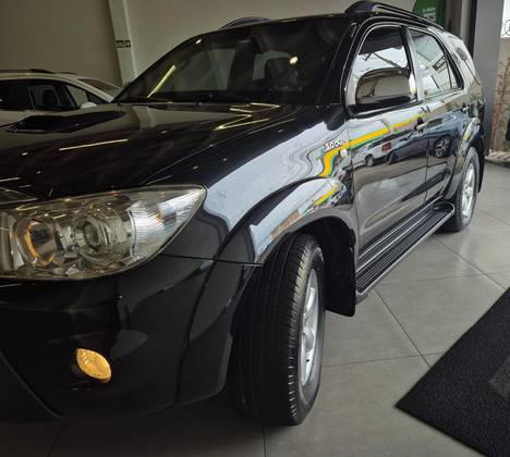 TOYOTA HILUX SW4 2009