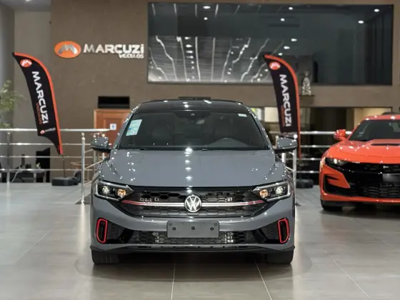 VOLKSWAGEN JETTA 2024