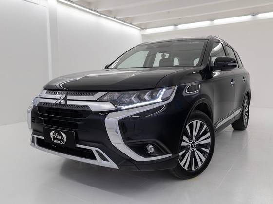 MITSUBISHI OUTLANDER 2022