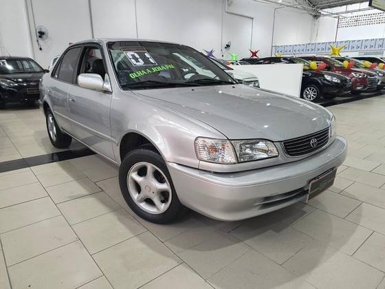 TOYOTA COROLLA 2001