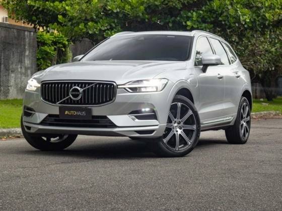 VOLVO XC60 2021