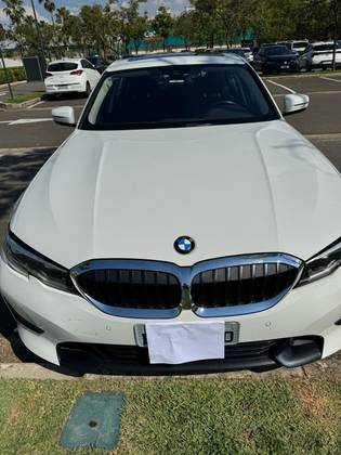 BMW 320i 2020