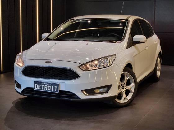 FORD FOCUS 2016