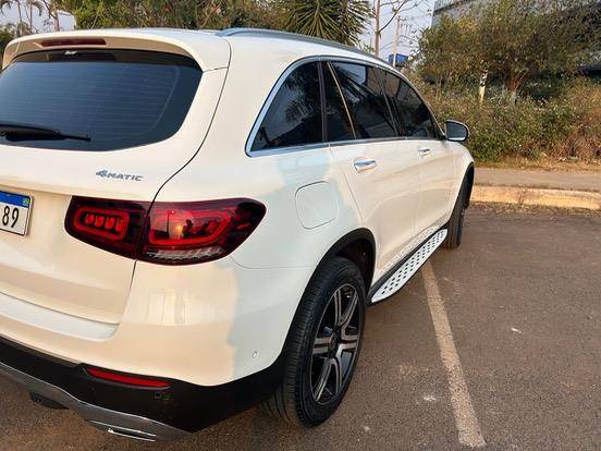 MERCEDES-BENZ GLC 220d 2021