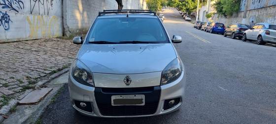 RENAULT SANDERO 2014
