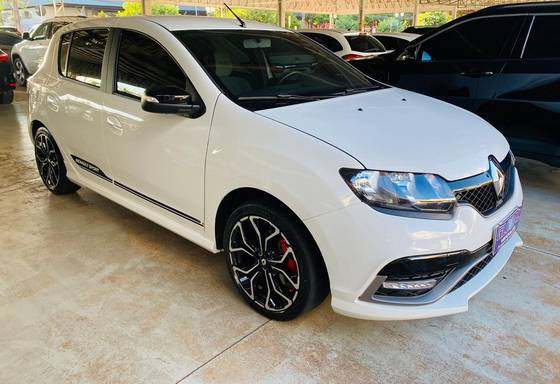 RENAULT SANDERO 2020