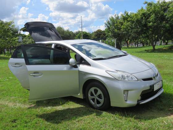 TOYOTA PRIUS 2013