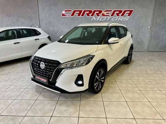 NISSAN KICKS 2022