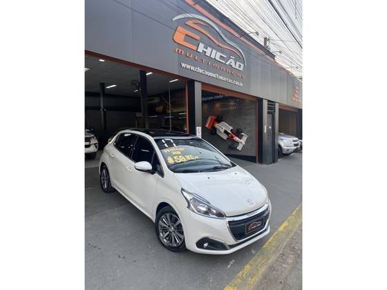 PEUGEOT 208 2017
