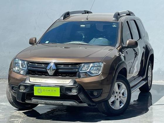RENAULT DUSTER 2016