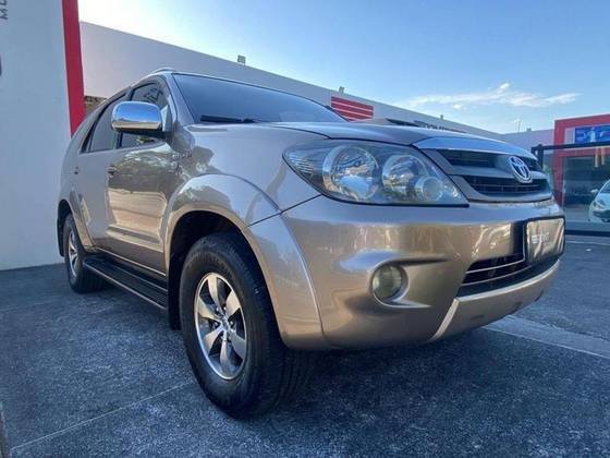 TOYOTA HILUX SW4 2007