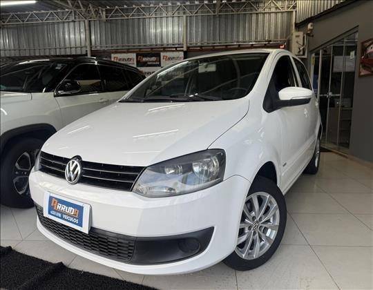 VOLKSWAGEN FOX 2011